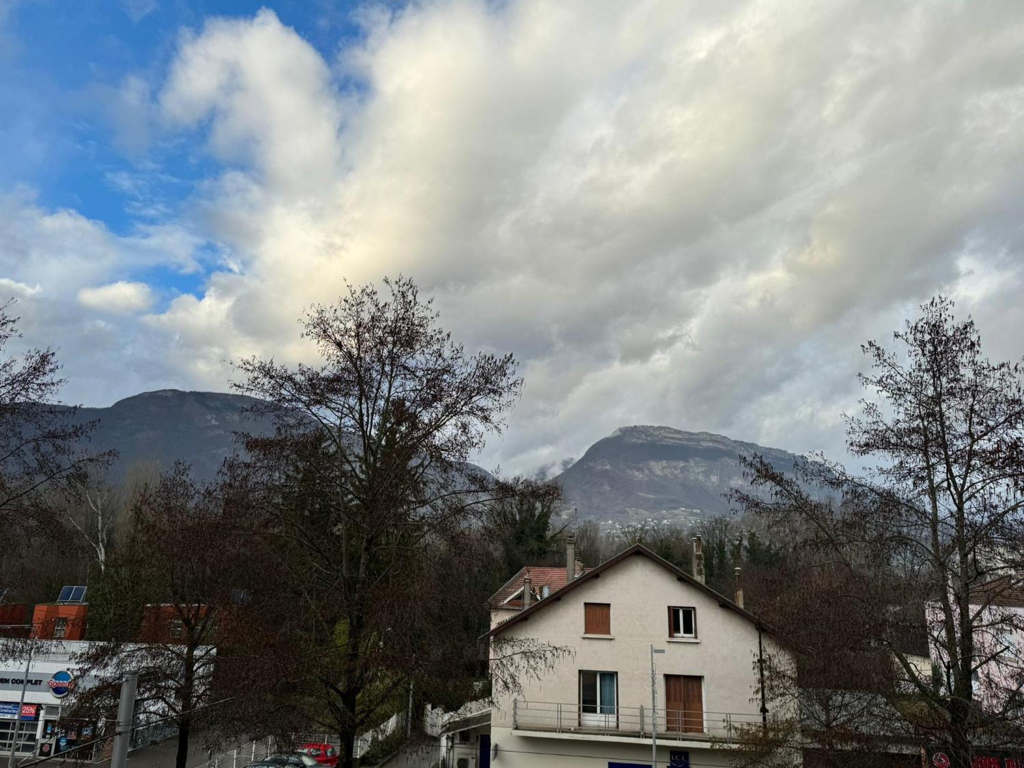 Appartement Proche Grenoble Centre Et Campus Saint-Martin-dʼHères Esterno foto